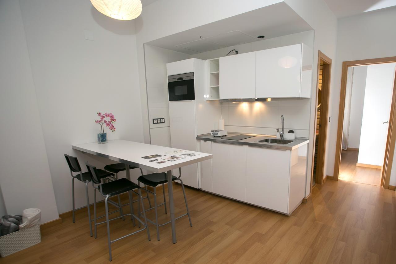 Espacioso Apartamento Jinetes مالقة الغرفة الصورة