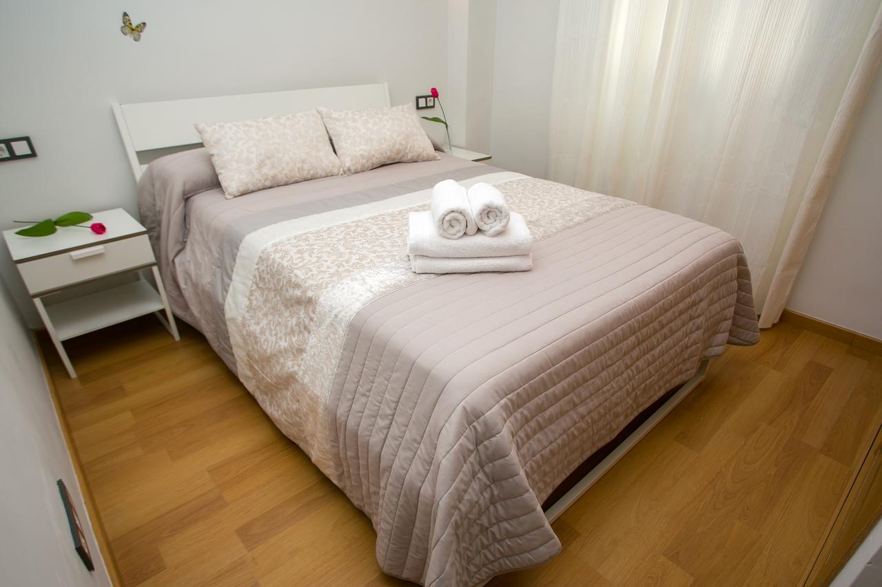Espacioso Apartamento Jinetes مالقة الغرفة الصورة