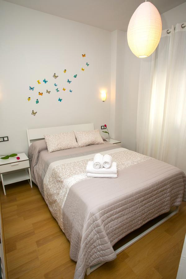 Espacioso Apartamento Jinetes مالقة الغرفة الصورة